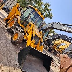 JCB 3CX