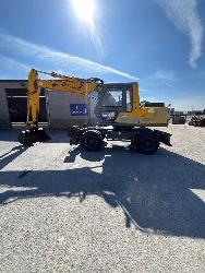 JCB JS130W