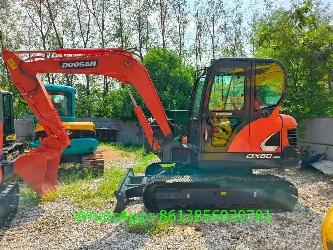Doosan DX 60
