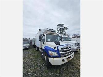 Hino 338