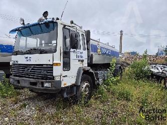 Volvo FL6