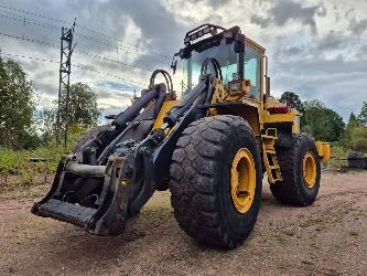 Volvo L 120 B