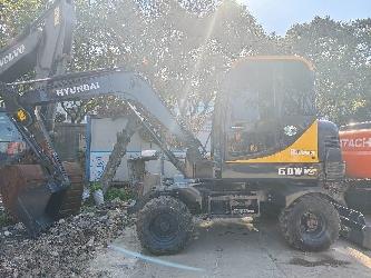 Hyundai R60W