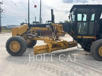 CAT 140 AWD