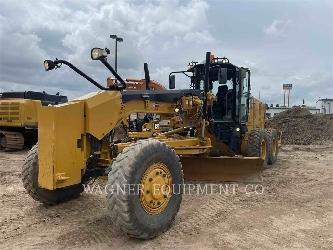 CAT 140M3 AWD