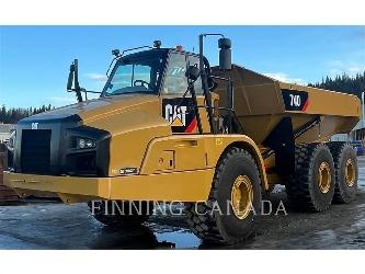 CAT 740B