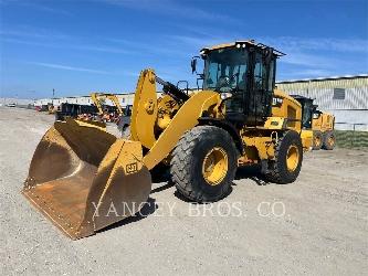 CAT 930M