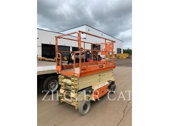 JLG 3246ES