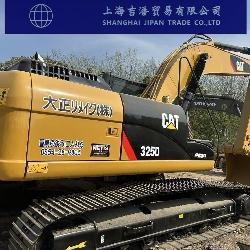 CAT 325 D