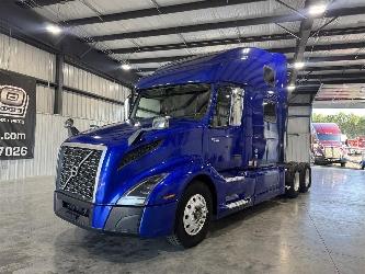 Volvo VNL860