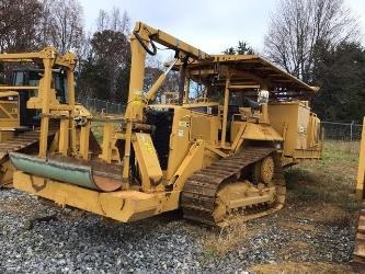 CAT D6