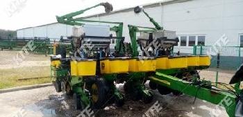 John Deere 1760