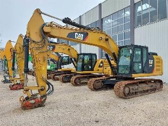 CAT 323F