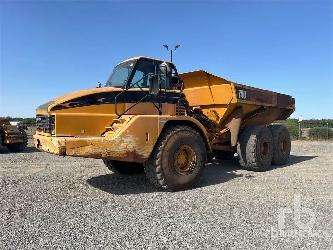 CAT 740