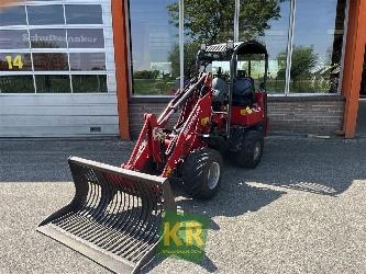 GiANT 130