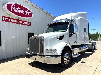 Peterbilt 567