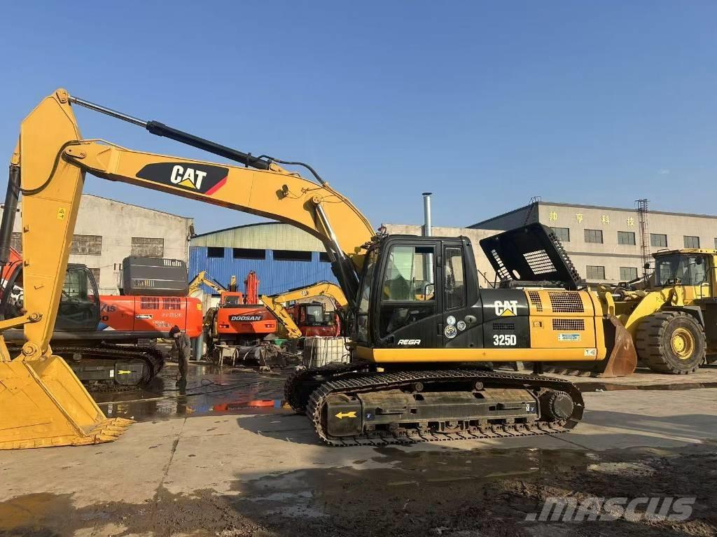 CAT 325 D Raupenbagger