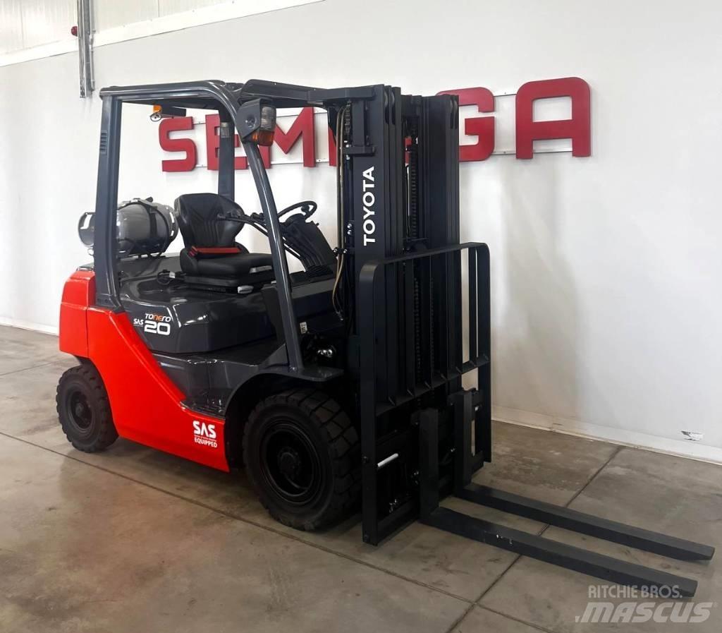 Toyota 10831 8FGF20 Gasstapler