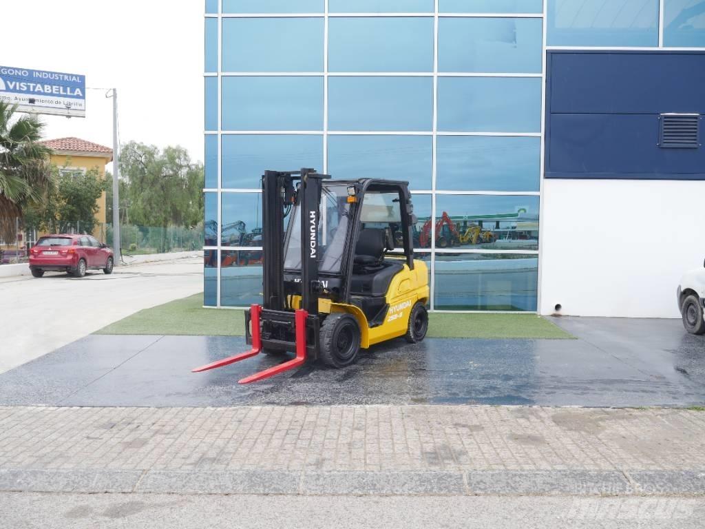 Hyundai 25 D-9 Dieselstapler