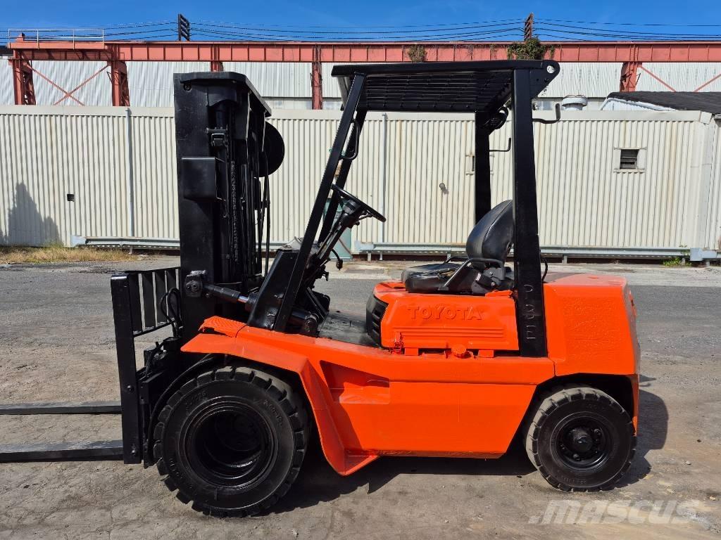 Toyota 4 FD 25 Andere Gabelstapler