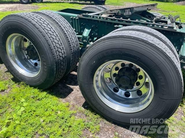Mack CXU613 Pinnacle Sattelzugmaschinen