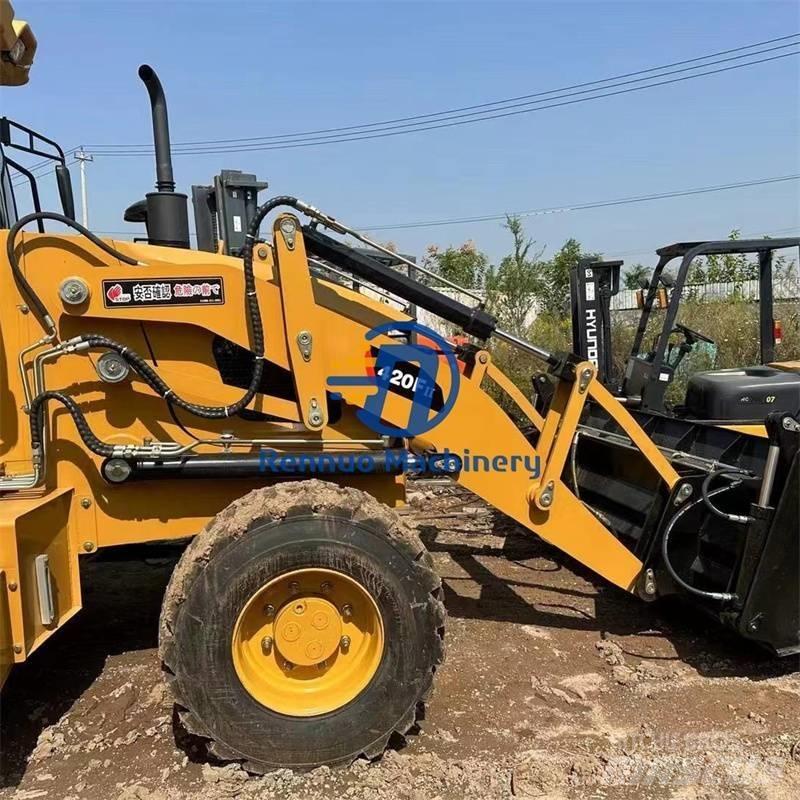 CAT 420F Radlader