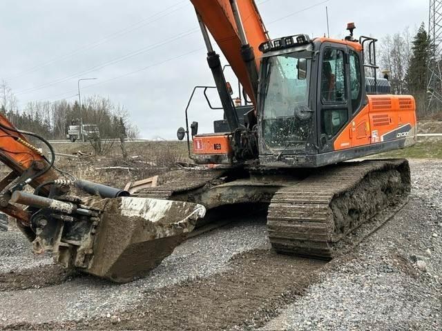 Doosan DX 300LC-5 Long Reach Bagger