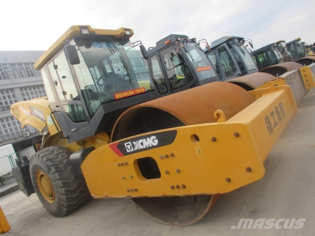 XCMG XS 263 J Walzenzüge
