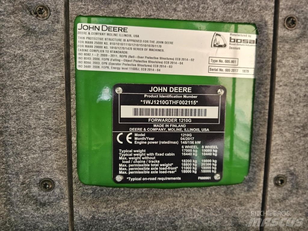 John Deere 1210 G Harvester