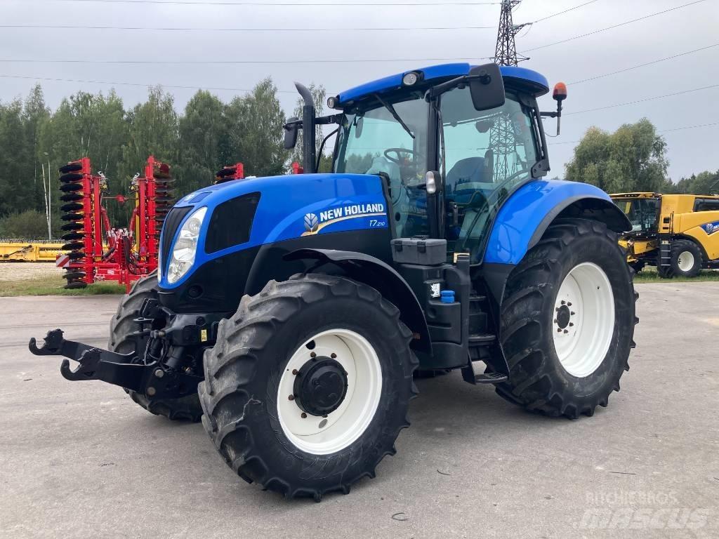 New Holland T7.210 Traktoren