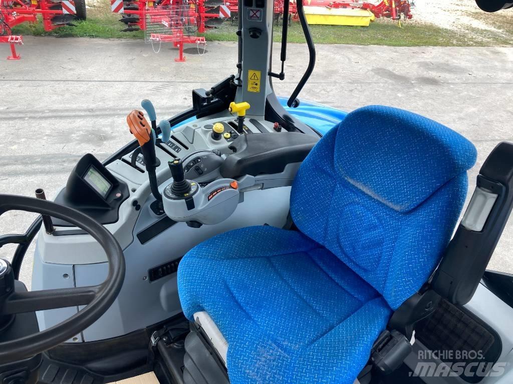 New Holland T7.210 Traktoren