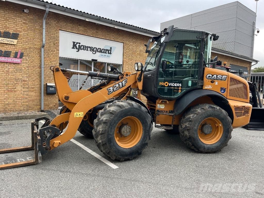 CASE 321 F Radlader