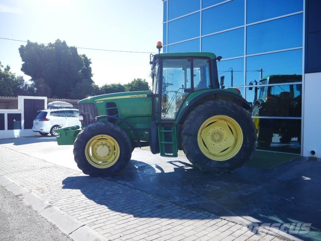 John Deere 6534 Traktoren