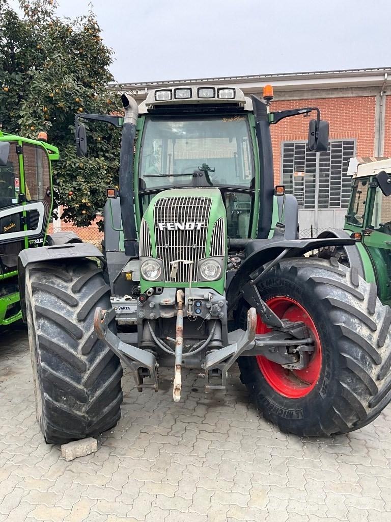 Fendt 716 Vario Traktoren