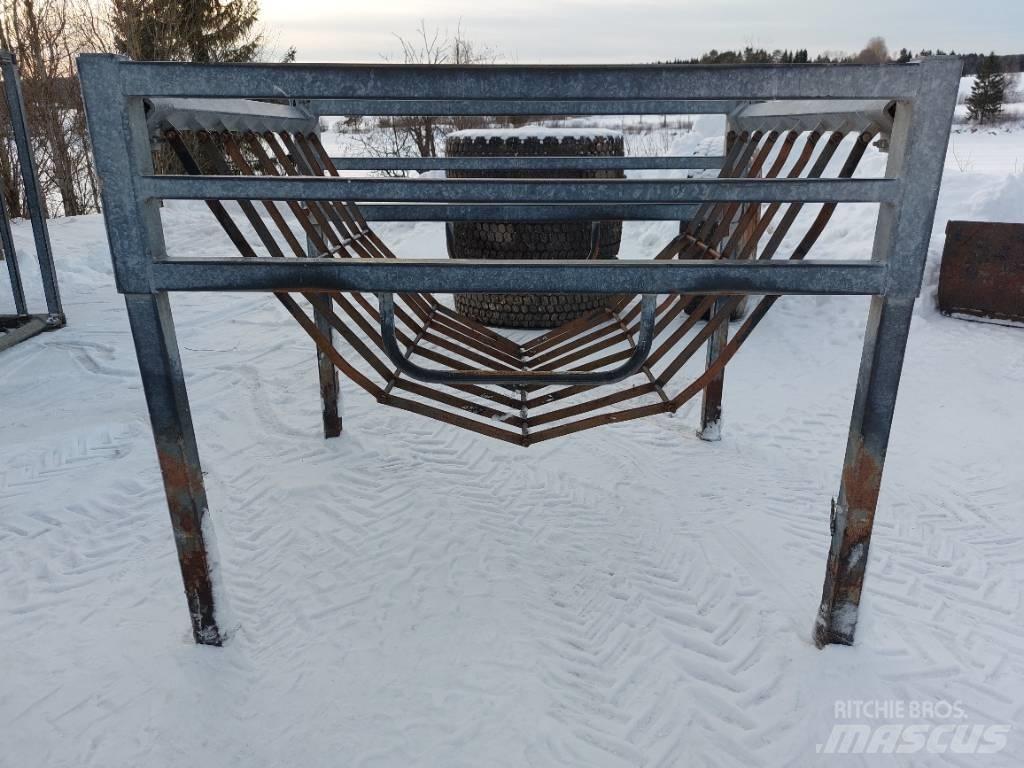 Bala Foderhäck Fütterungsautomaten