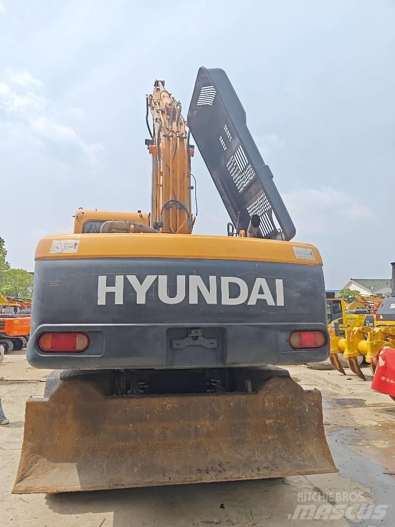 Hyundai R210W-9 Mobilbagger