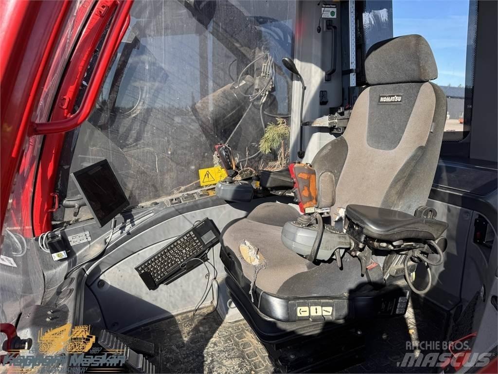 Komatsu 951 Harvester