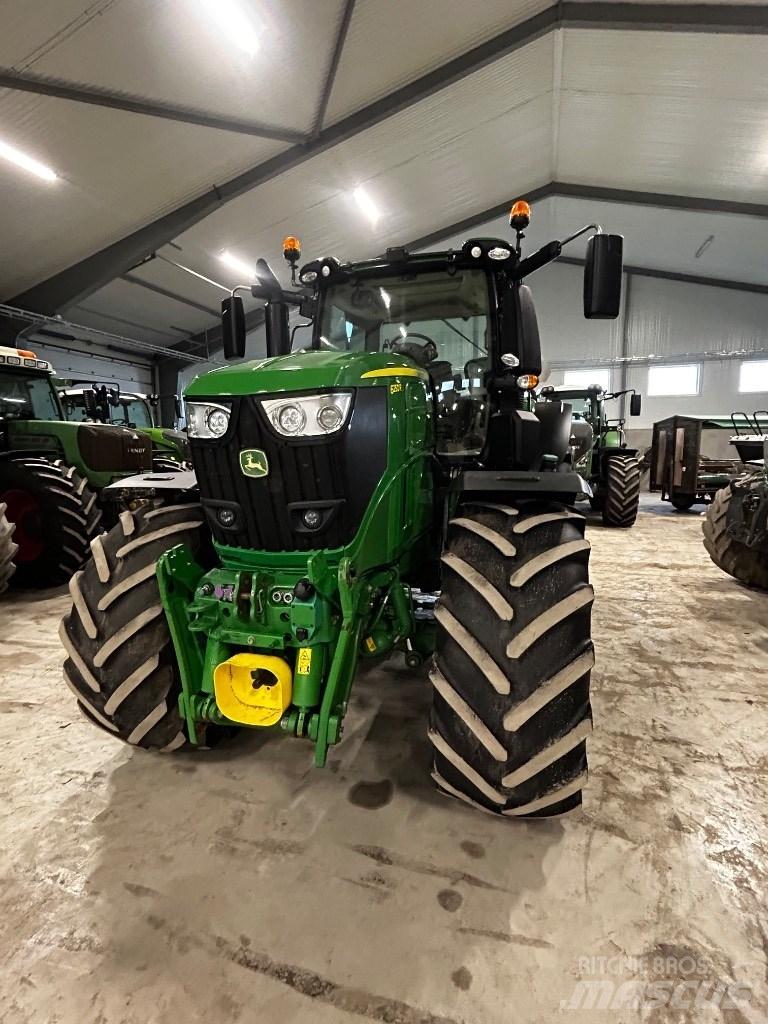 John Deere 6250r Traktoren