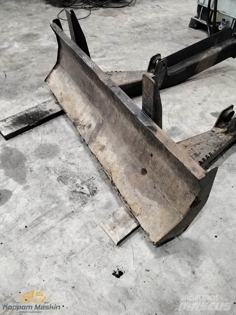 John Deere 1110 Anderes Zubehör