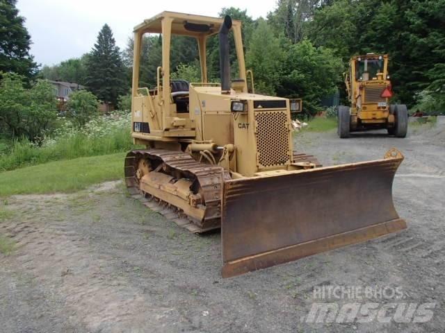 CAT D 3 C Bulldozer