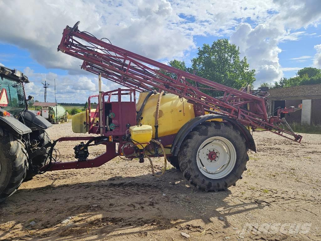 Hardi Commander 2800 Anhängespritzen