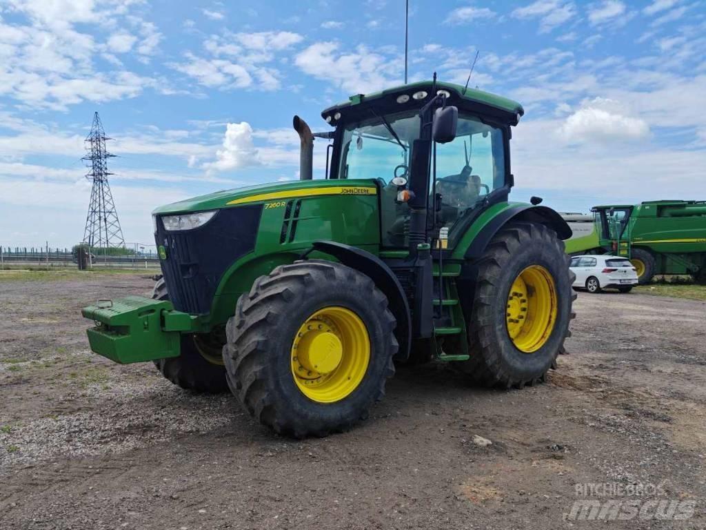 John Deere 7260 R Traktoren