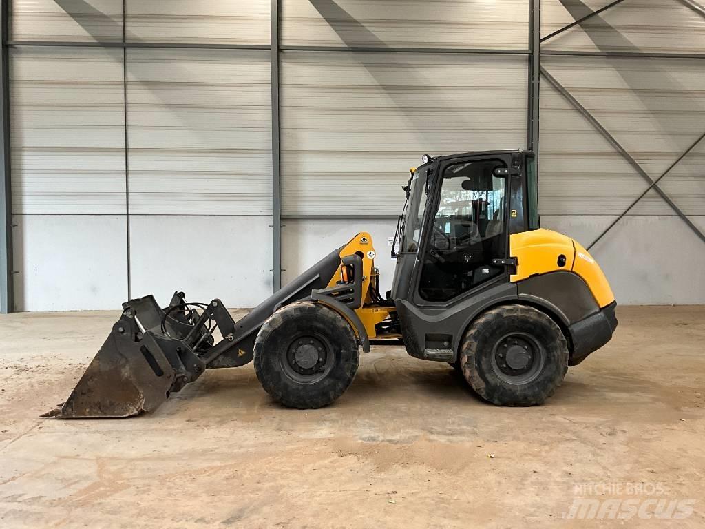 Mecalac AX 850 Radlader