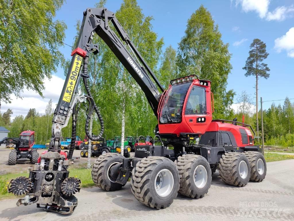 Komatsu 901 XC Harvester