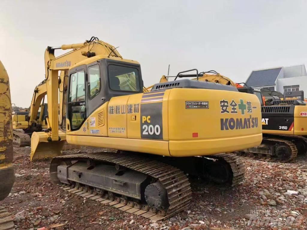 Komatsu 200-7 Raupenbagger