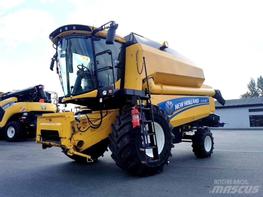 New Holland TC 5.70 Mähdrescher