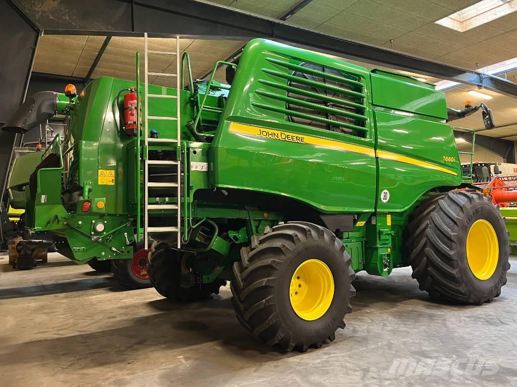 John Deere T 660i Mähdrescher