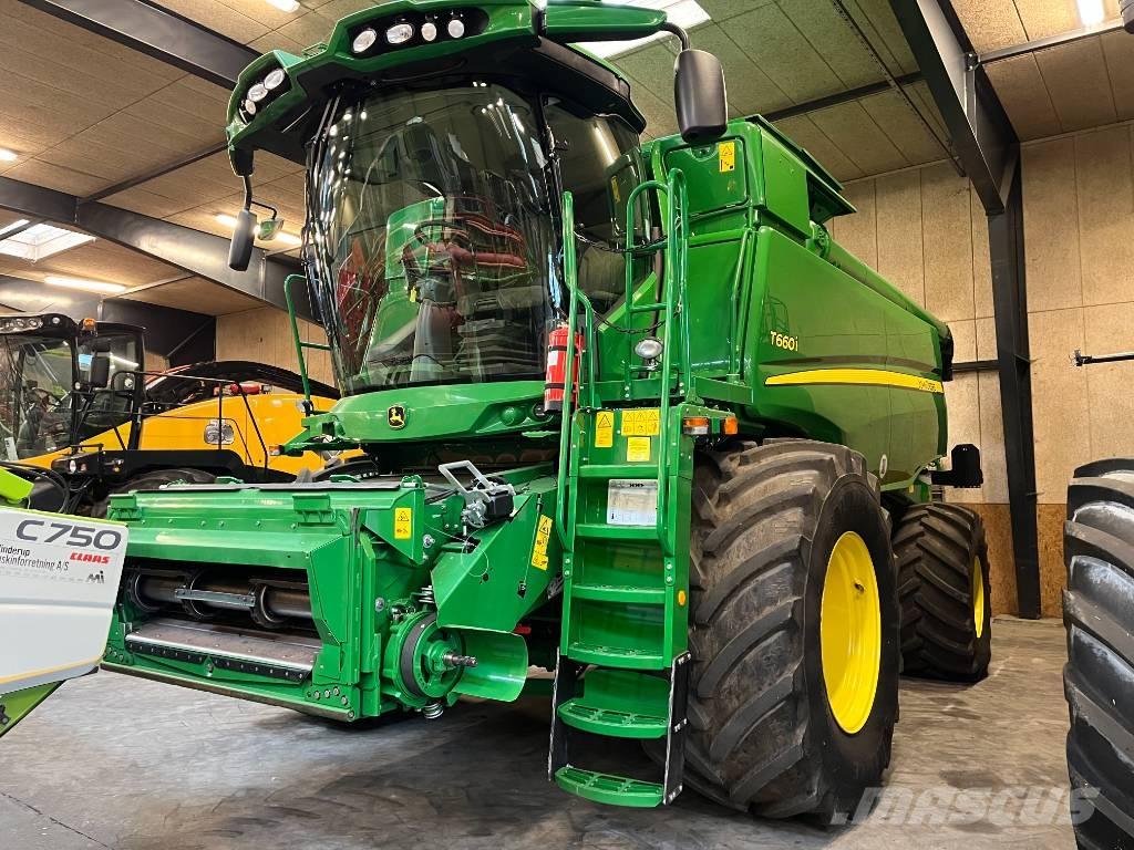 John Deere T 660i Mähdrescher