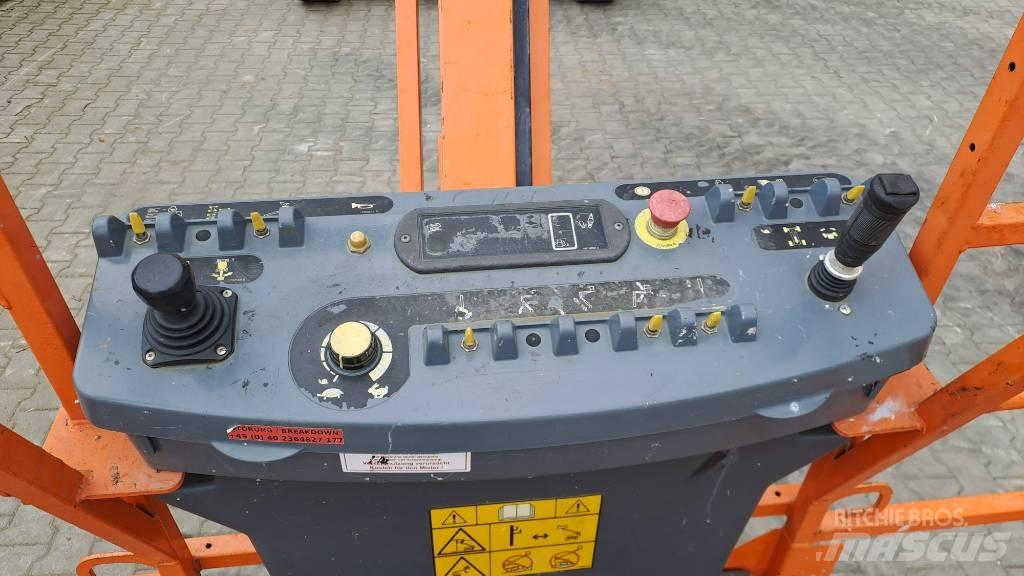 JLG 460 SJ Teleskopbühnen