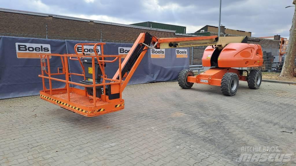 JLG 460 SJ Teleskopbühnen